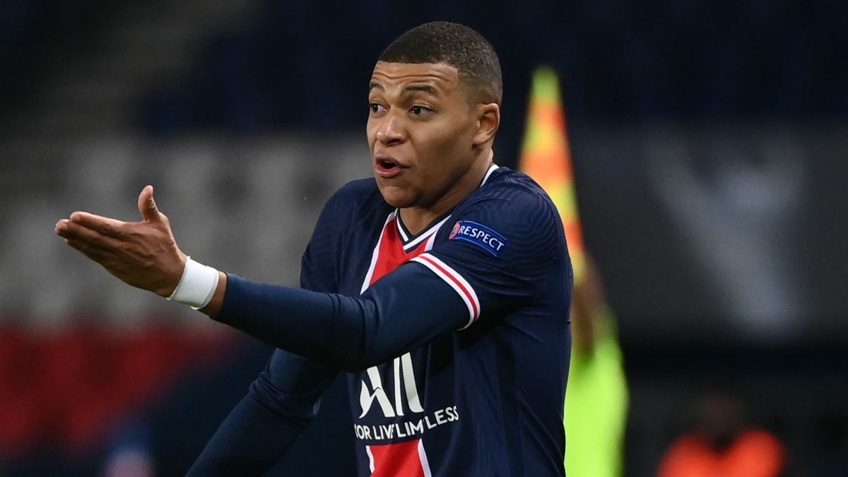 Kylian Mbappe vẫn còn 1 năm hợp đồng tại CLB PSG